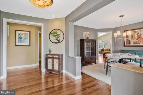 Entry Way - 1629 Fullerton Rd, Edgewater, MD 21037 photo 1 of 2