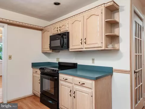 Kitchen - 616 Mcmagan Dr, Pasadena, MD 21122 photo 3 of 3