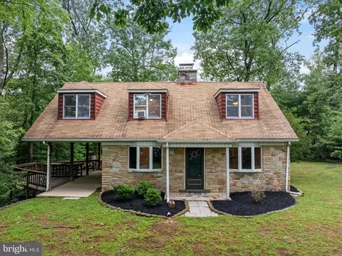 Exterior - 616 Mcmagan Dr, Pasadena, MD 21122 photo 7 of 14