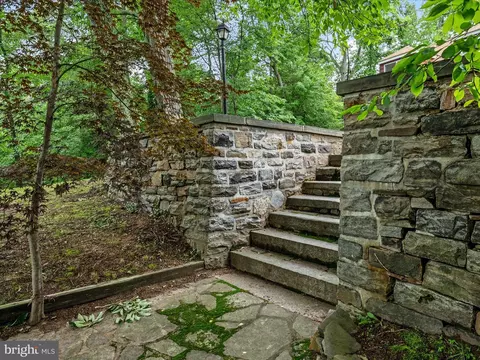 Exterior - 616 Mcmagan Dr, Pasadena, MD 21122 photo 5 of 14