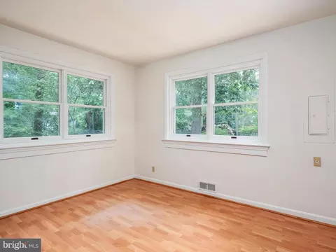 Bedroom - 616 Mcmagan Dr, Pasadena, MD 21122 photo 1 of 8