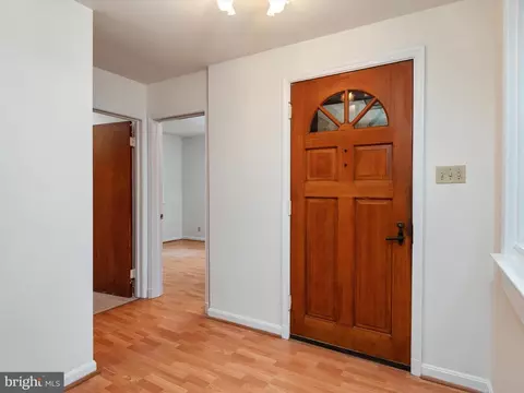 Entry Way - 616 Mcmagan Dr, Pasadena, MD 21122 photo 2 of 2