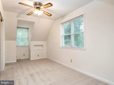 Bedroom - 616 Mcmagan Dr, Pasadena, MD 21122 photo 7 of 8