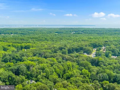 View/Area - 8013 Baileys Ln, Pasadena, MD 21122 photo 9 of 9