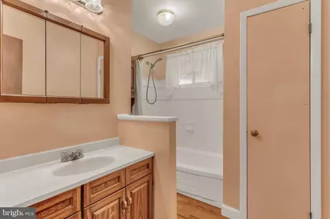 586 Rita Dr, Odenton, MD 21113 photo 14