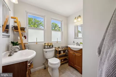 Bath - 8116 Beverly Rd, Severn, MD 21144 photo 2 of 2