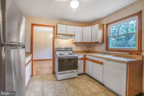 Kitchen - 7423 Phelps Rd, Hanover, MD 21076 photo 1 of 3