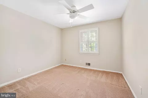 385 N Shore Rd, Pasadena, MD 21122 photo 19