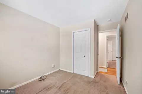 385 N Shore Rd, Pasadena, MD 21122 photo 18