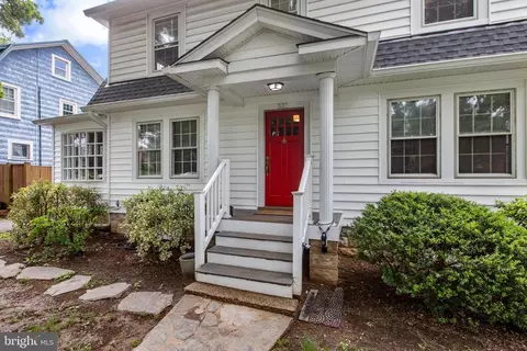 Exterior - 331 E Maple Rd, Linthicum Heights, MD 21090 photo 2 of 10