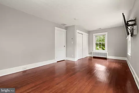 Bedroom - 331 E Maple Rd, Linthicum Heights, MD 21090 photo 2 of 5