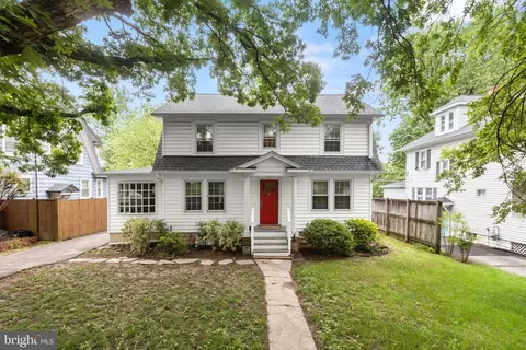 Exterior - 331 E Maple Rd, Linthicum Heights, MD 21090 photo 1 of 10