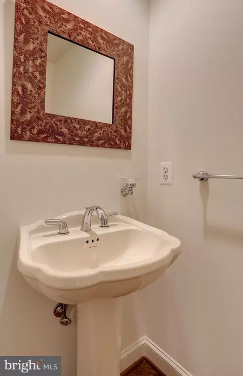 25 Hunting Ct, Edgewater, MD 21037 photo 53