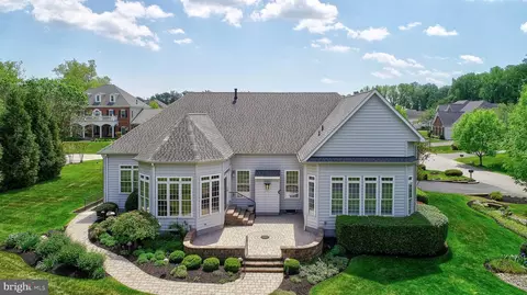25 Hunting Ct, Edgewater, MD 21037 photo 9