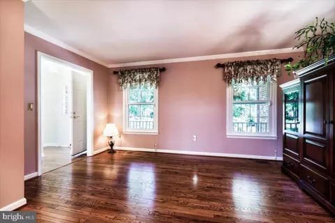 Living - 9180 Rolling Meadow Run, Pasadena, MD 21122 photo 2 of 8
