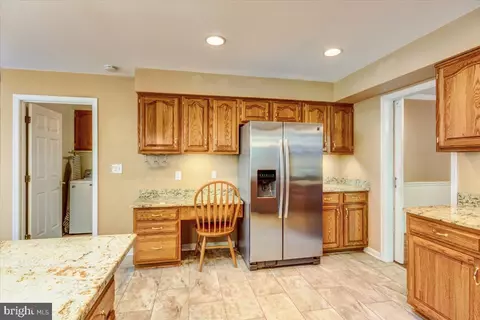 Kitchen - 9180 Rolling Meadow Run, Pasadena, MD 21122 photo 4 of 4