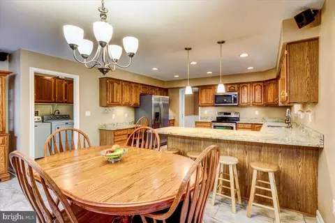 Kitchen - 9180 Rolling Meadow Run, Pasadena, MD 21122 photo 2 of 4