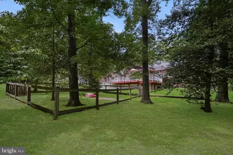 Exterior - 9180 Rolling Meadow Run, Pasadena, MD 21122 photo 25 of 34