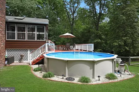 Exterior - 9180 Rolling Meadow Run, Pasadena, MD 21122 photo 29 of 34