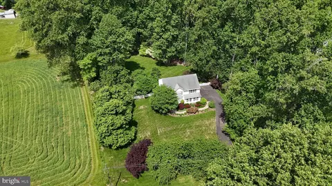 5620 Nutwell Sudley Rd, Deale, MD 20751