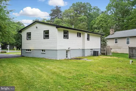 Exterior - 8224 Old Mill Rd, Pasadena, MD 21122 photo 6 of 9