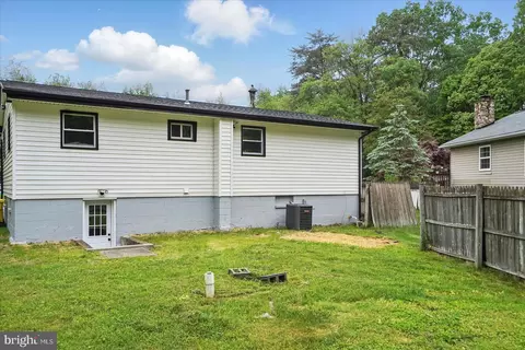 Exterior - 8224 Old Mill Rd, Pasadena, MD 21122 photo 7 of 9