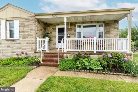 8422 Geneva Rd, Pasadena, MD 21122 photo 31
