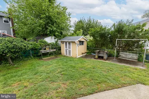 8422 Geneva Rd, Pasadena, MD 21122 photo 35