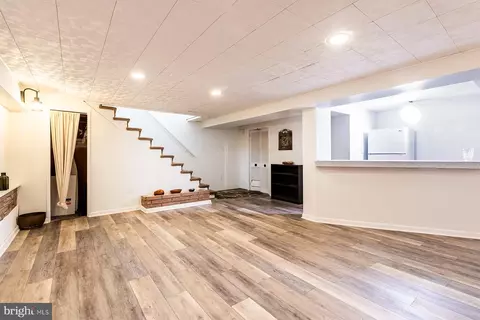 8422 Geneva Rd, Pasadena, MD 21122 photo 22