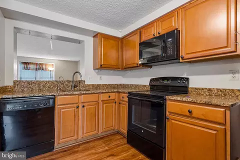 686 Willowby Run, Pasadena, MD 21122 photo 2