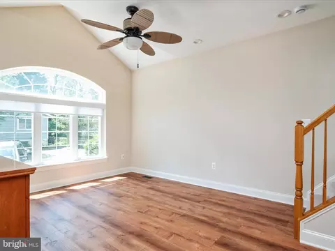 Living - 23 Elm Rd, Riva, MD 21140 photo 1 of 4