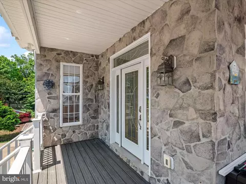 Exterior - 23 Elm Rd, Riva, MD 21140 photo 4 of 13