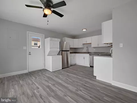 1079 Notley Ct, Pasadena, MD 21122 photo 10