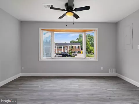 1079 Notley Ct, Pasadena, MD 21122 photo 9