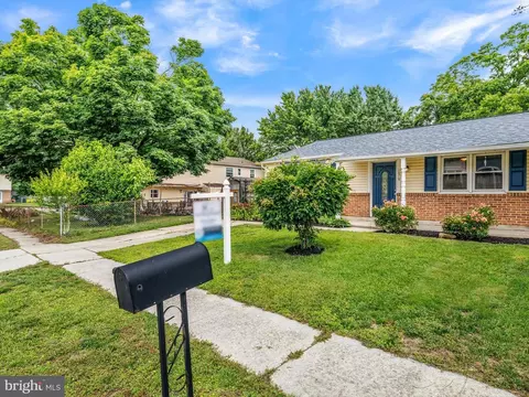 1079 Notley Ct, Pasadena, MD 21122 photo 2