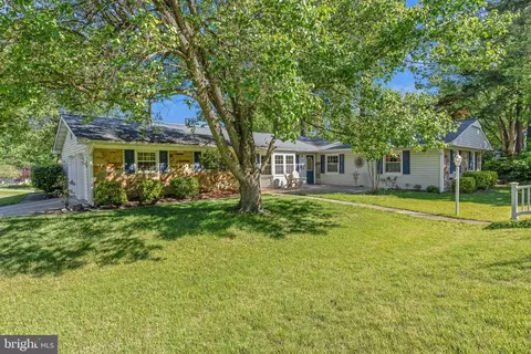 1711 Tedbury St, Crofton, MD 21114
