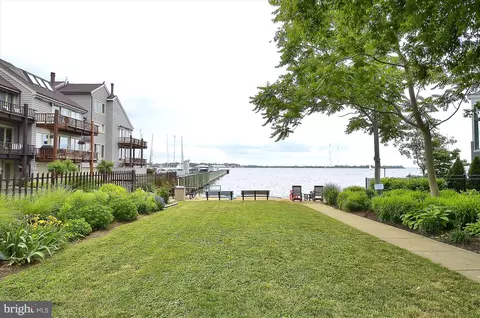 Exterior - 541 Second St, Annapolis, MD 21403 photo 11 of 21