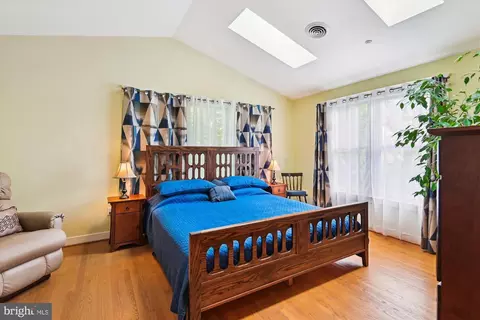 Bedroom - 541 Second St, Annapolis, MD 21403 photo 1 of 8