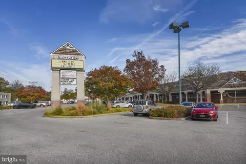 Exterior - 541 Second St, Annapolis, MD 21403 photo 13 of 21