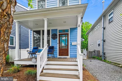 Exterior - 541 Second St, Annapolis, MD 21403 photo 9 of 21