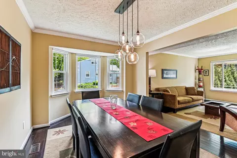 Dining - 798 Windgate Dr, Annapolis, MD 21409 photo 1 of 4