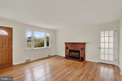 1835 Drew St, Annapolis, MD 21401 photo 5