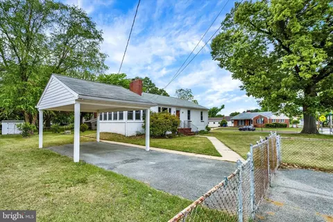 1835 Drew St, Annapolis, MD 21401 photo 2