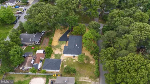 View/Area - 624 Sutton Dr, Pasadena, MD 21122 photo 5 of 10