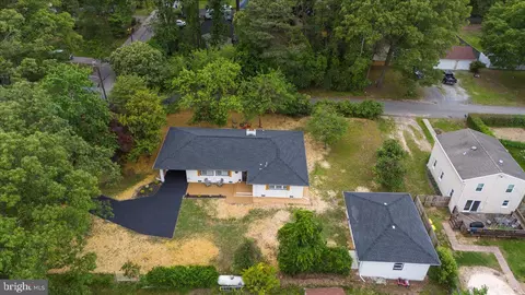 View/Area - 624 Sutton Dr, Pasadena, MD 21122 photo 4 of 10