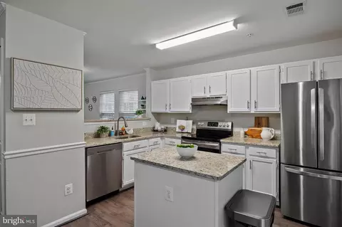 Kitchen - 1636 Fallowfield Ct, Crofton, MD 21114 photo 1 of 2