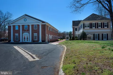 Exterior - 1636 Fallowfield Ct, Crofton, MD 21114 photo 10 of 10