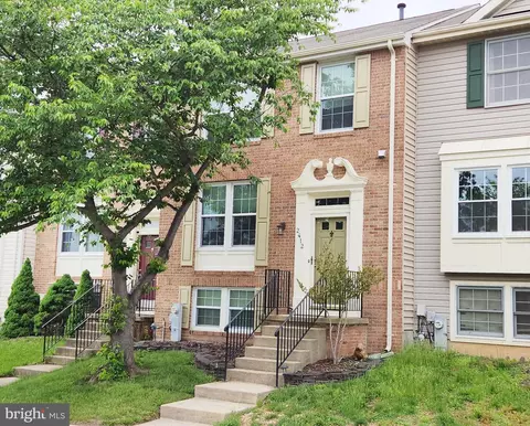 2412 Pineville Crest Ct, Odenton, MD 21113