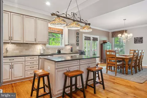 1000 Old Turkey Point Rd, Edgewater, MD 21037 photo 9