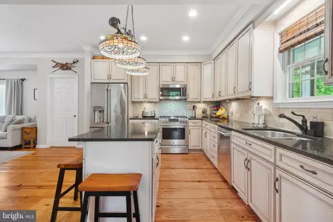 1000 Old Turkey Point Rd, Edgewater, MD 21037 photo 12